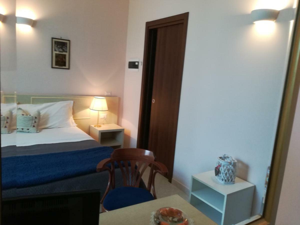 Sammichele Di Bari B&B La Maison المظهر الخارجي الصورة